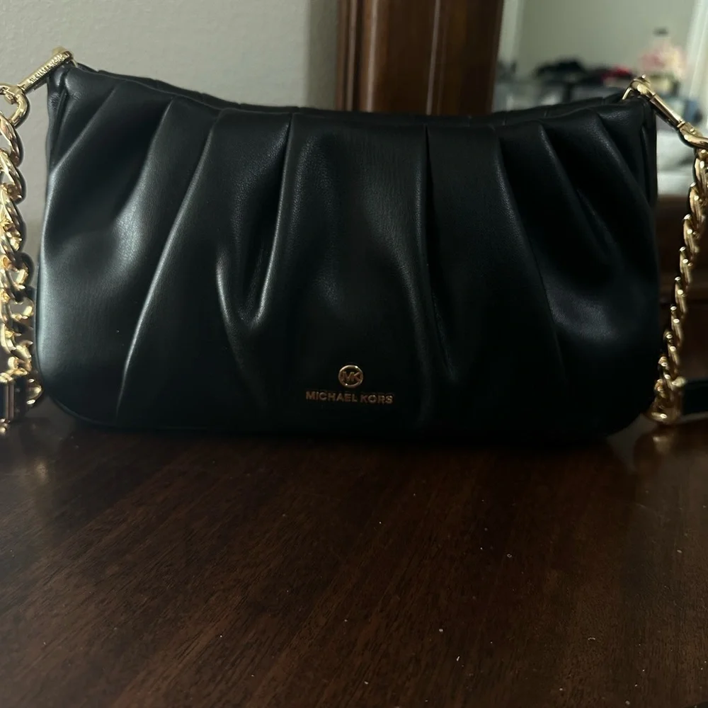 Michael Kors Women's Black Hannah Convertible Clutch Bag